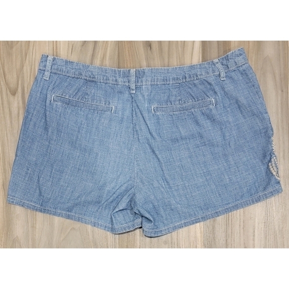 Liz Claiborne Denim Embroidered Shorts - Picture 3 of 7